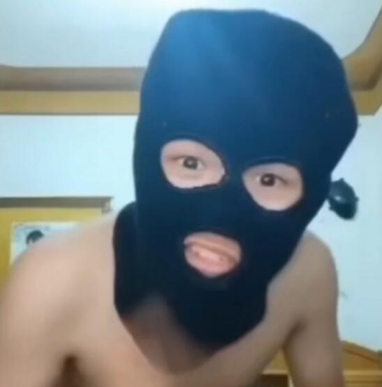 李可欣是什么梗 凤凰战士为了她电牛子